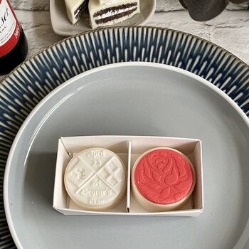 Personalised St George's Day Twin Chocolate Oreo Gift, 2 of 12