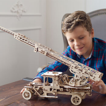 Build Your Own Moving Model Retro Truck By U Gears, 2 of 12