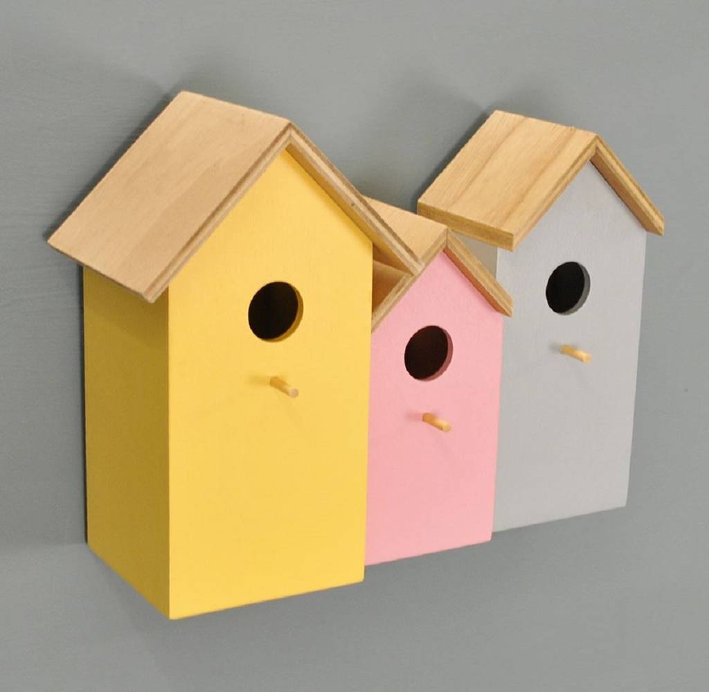 townhouse-bird-box-by-garden-selections-notonthehighstreet