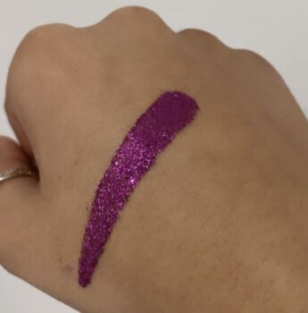 'Magenta Magic' Magenta Pink | Pressed Glitter Pigment, 2 of 2
