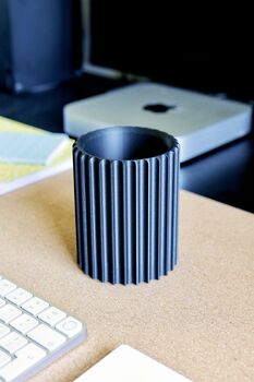 Hue Pen Pot, 5 of 10