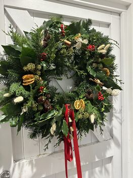 Traditional Christmas Wreath Diy Box, 3 of 4