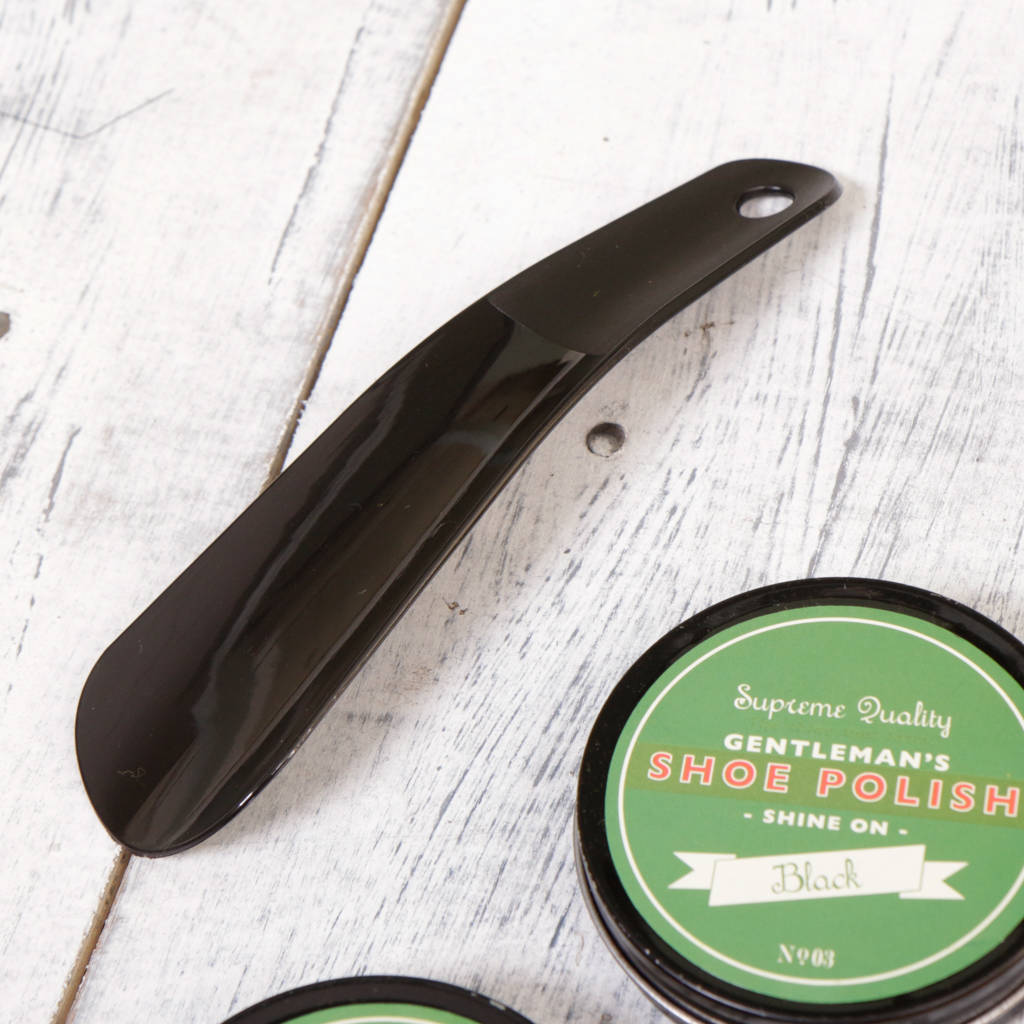 shoe cleaning tin