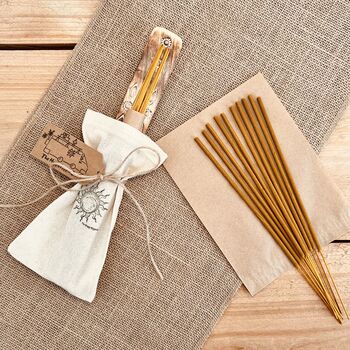 Golden Amber Incense Sticks – Warm Vanilla And Floral Home Fragrance, 5 of 9