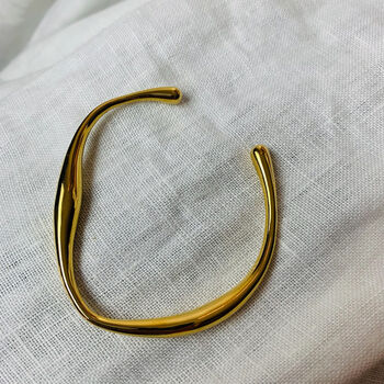 The Hayley Gold Asymmetric Bangle, 3 of 4