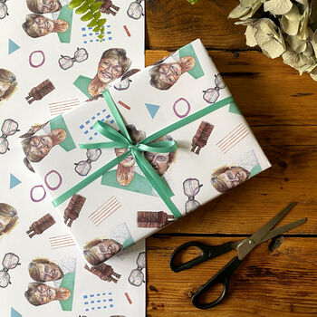 Ken And Deirdre Gift Wrap, 8 of 11