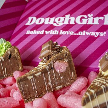 The Milk Chocolate Deluxe Cookie And Cookie Pie Gift Box, 8 of 12