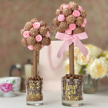 Ferrero Rocher® With Edible Pink Roses, 3 of 5