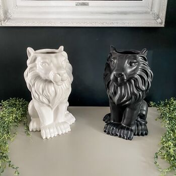 Lion Sitting Ceramic Planter, 2 of 5