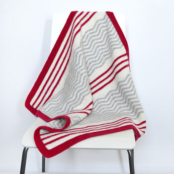 Zig Zag Crochet Blanket Kit, 3 of 8