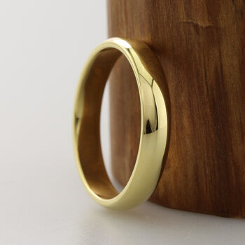 Men's 18ct Gold Polished D Shape Wedding Ring, 2 of 5