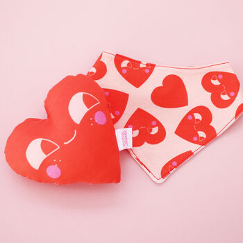 Valentines Heart Baby Gift Set, 2 of 8