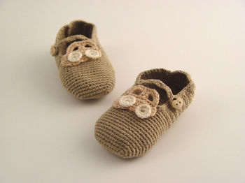 Organic Hat And Booties Gift Set, 9 of 11