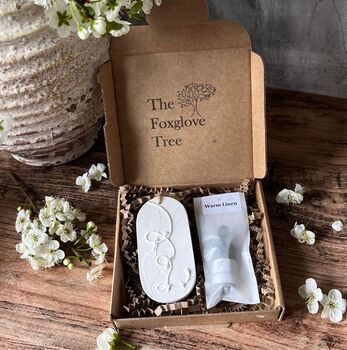 Hops Car Air Freshener Botanical Hanging Diffuser, 2 of 4