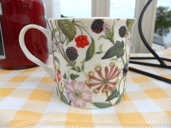 Set Of Four Gift Boxed Palace Mugs In Hedgerow Design, 8 of 8