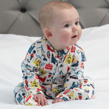 Newborn Babygrow | London Life, 4 of 12