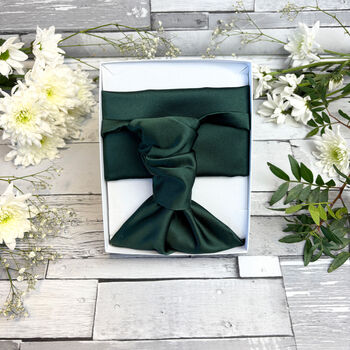 Bottle Green Wedding Set, 8 of 9