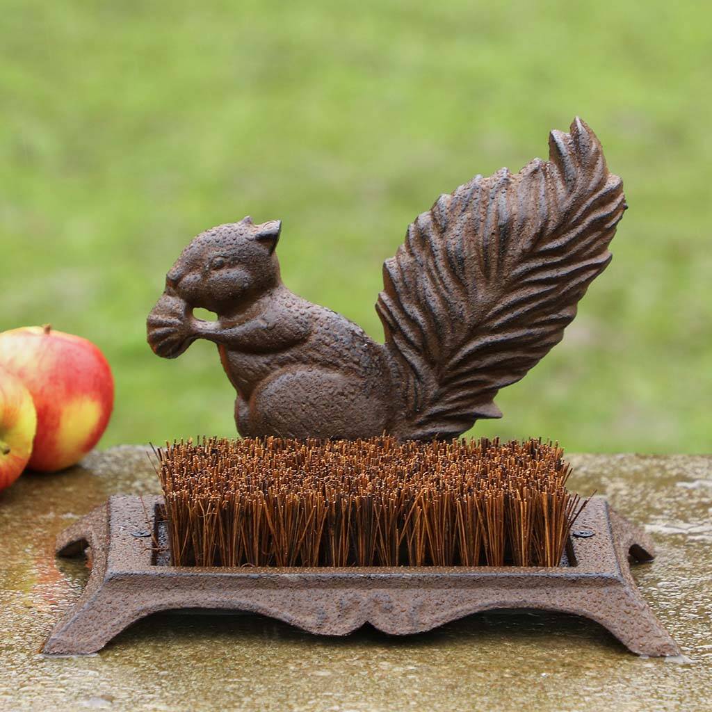 Cast Iron Squirrel Garden Boot Brush By Dibor Cast Iron Squirrel Garden Boot Brush By Dibor