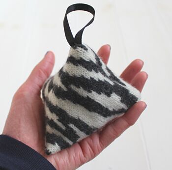 Knitted Lavender Bag, 7 of 12