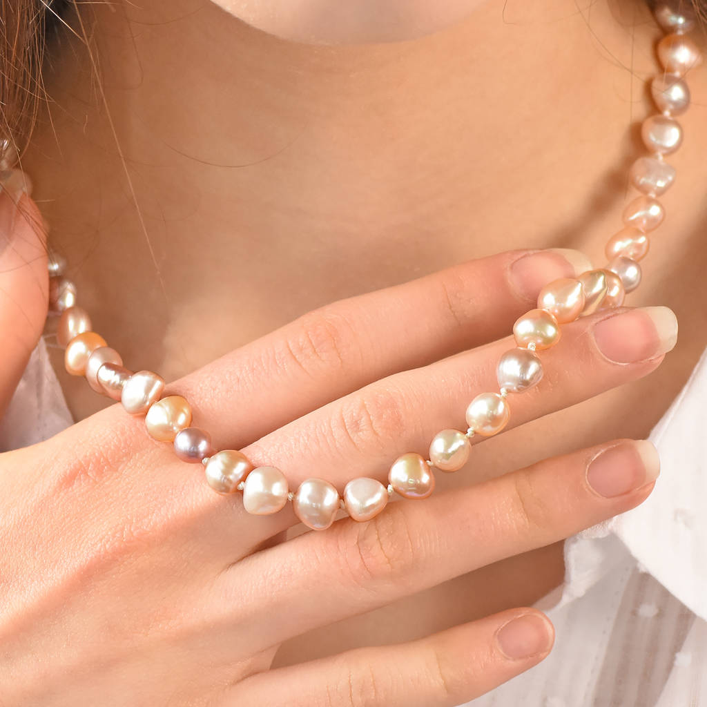 natural pearl necklace