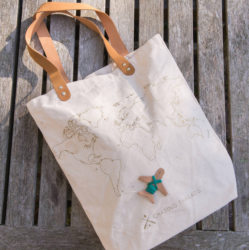 stitch your own canvas bag with leather handles by thelittleboysroom | www.strongerinc.org