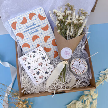 Birthday Gift Hamper Cake Themed, 2 of 3