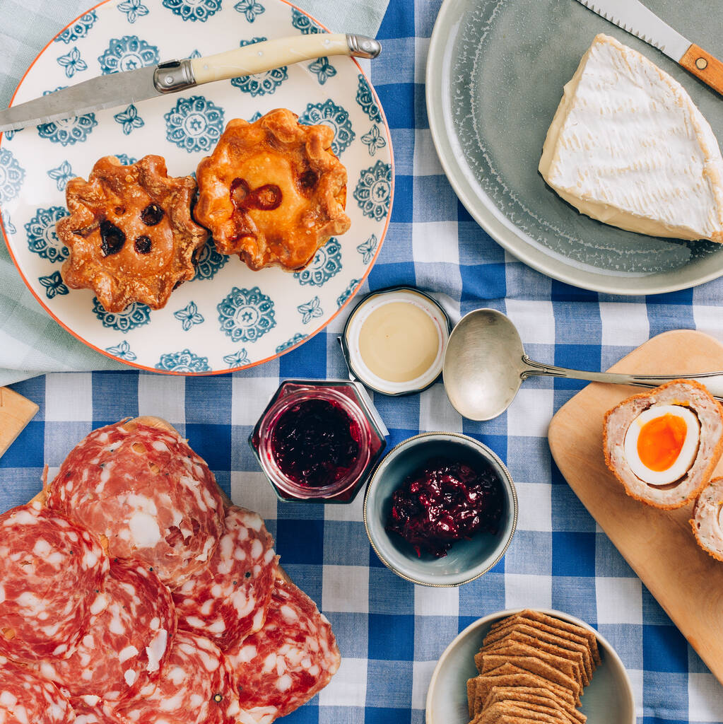 Deli Fare British Classics Hamper By Fare Foods