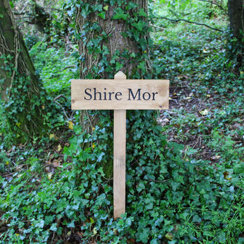 Engraved Oak Sign Post, 4 of 12