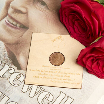 The Queen's Commemorative 1953 Coronation Coin Keepsake, 3 of 7