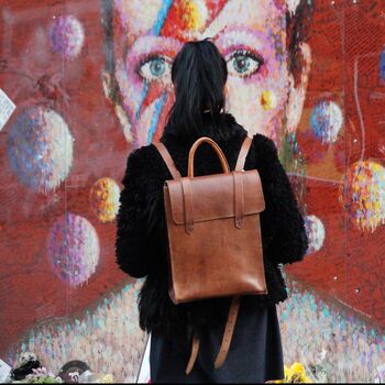 Vintage Closure Leather Backpack Bowie In Tan Brown, 4 of 4