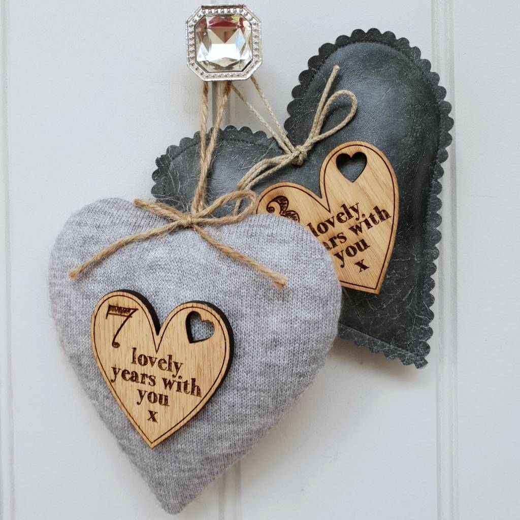 7th Wedding Anniversary Wool Heart With Oak Message, 1 of 6