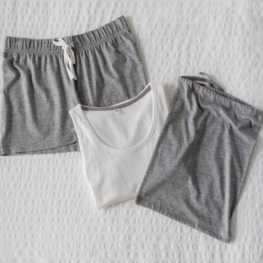 Women Cotton Pyjamas Shorts Set In A Bag By Mimi & Thomas® cashmere ...