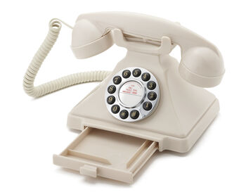 Gpo Carrington Vintage Design Telephone, 2 of 3