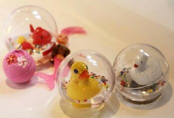 Bath Toy Duck Family Water Ball, 2 of 9