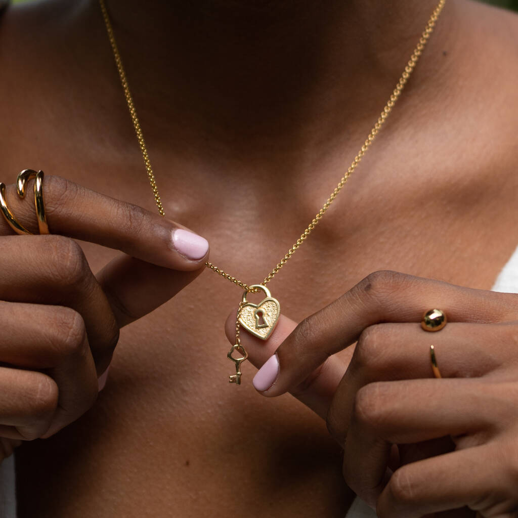 Genuine Swarovski Pink Heart Pendant Necklace Lock Key & Charms Valentine's  day | eBay