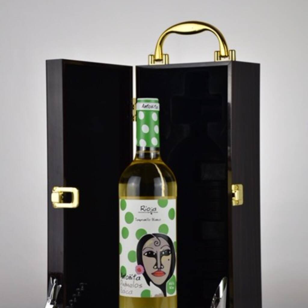 Wine Gift Box With Accessories