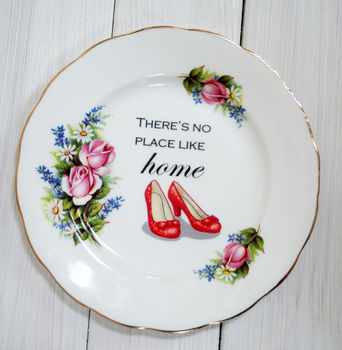 'No Place Like Home' Wizard Of Oz Vintage Plate, 3 of 4