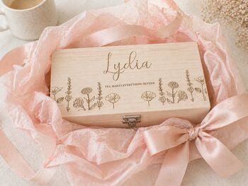 Personalised Engraved Mum Tea Box, 4 of 5