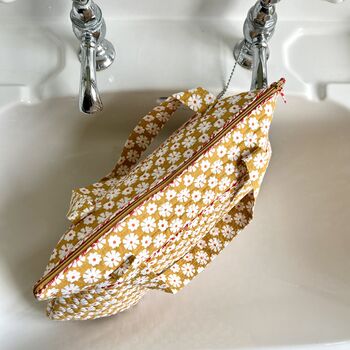 Tall Wash Bag With Handles Ochre Daisy, 4 of 5