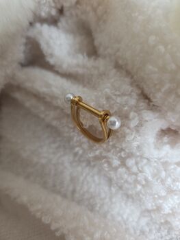 Pearl Detail Vertical Bar Rectangular Ring In 18 K Gold, 4 of 9