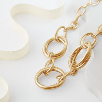 Chunky Chain Necklace With Interlinked Rings, 2 of 3