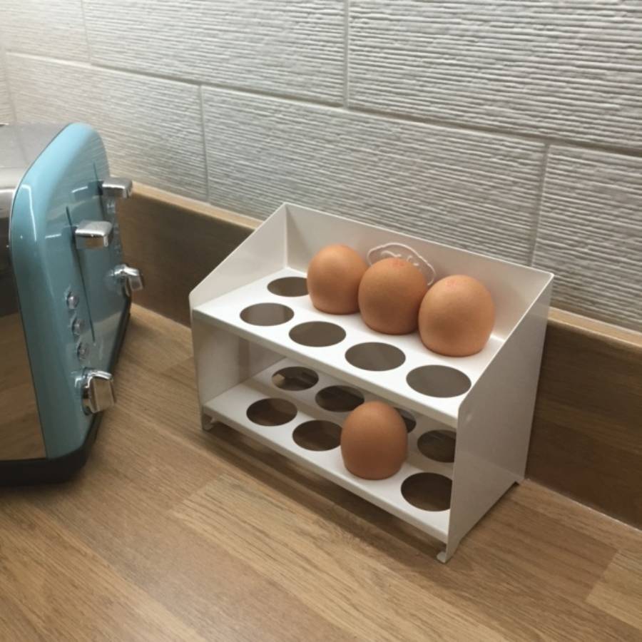 Egg Storage Rack / Classic Cream Metal By Garden Selections