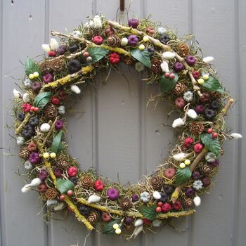 Putka Pod And Pussy Willow Wreath, 4 of 4