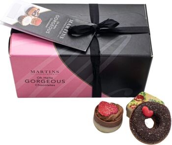 Valentine's Chocolate Ballotin 330g Chocolate Gift Box, 2 of 4