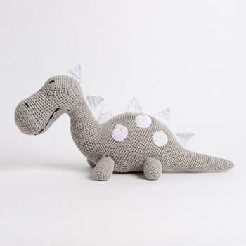 Savvi The Dinosaur Easy Crochet Kit, 3 of 8