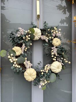 Faux Eucalyptus Large Autumnal Wreath White And Green, 4 of 4