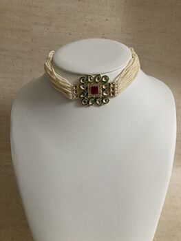 Kundan And Pearl Choker Indian Jewellery Set, 4 of 8