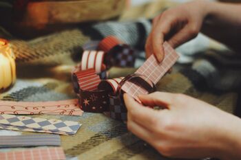 Snuggle Up | Paper Chain Kit, 6 of 10