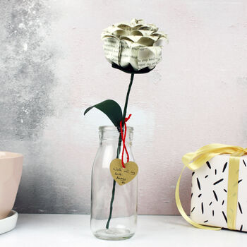 Wuthering Heights Emily Brontë Paper Origami Rose, 7 of 7