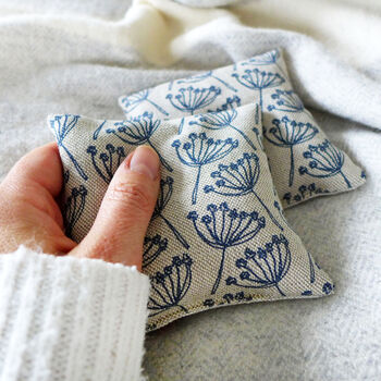 Cow Parsley Wheat Hand Warmers, 4 of 8